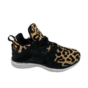 Women’s APL ascend leopard athletic shoes size 7
